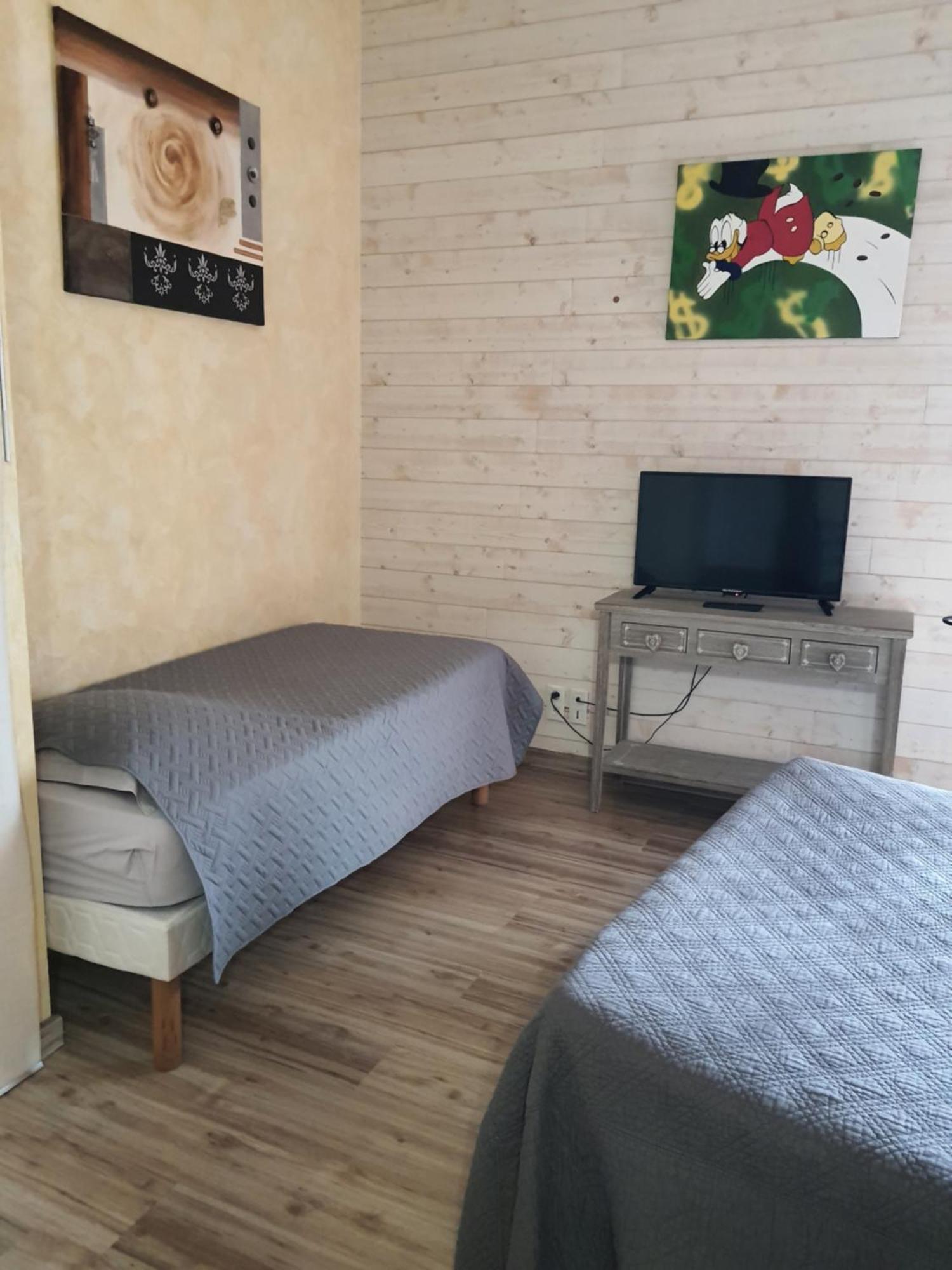 La Lauriere Bed & Breakfast *